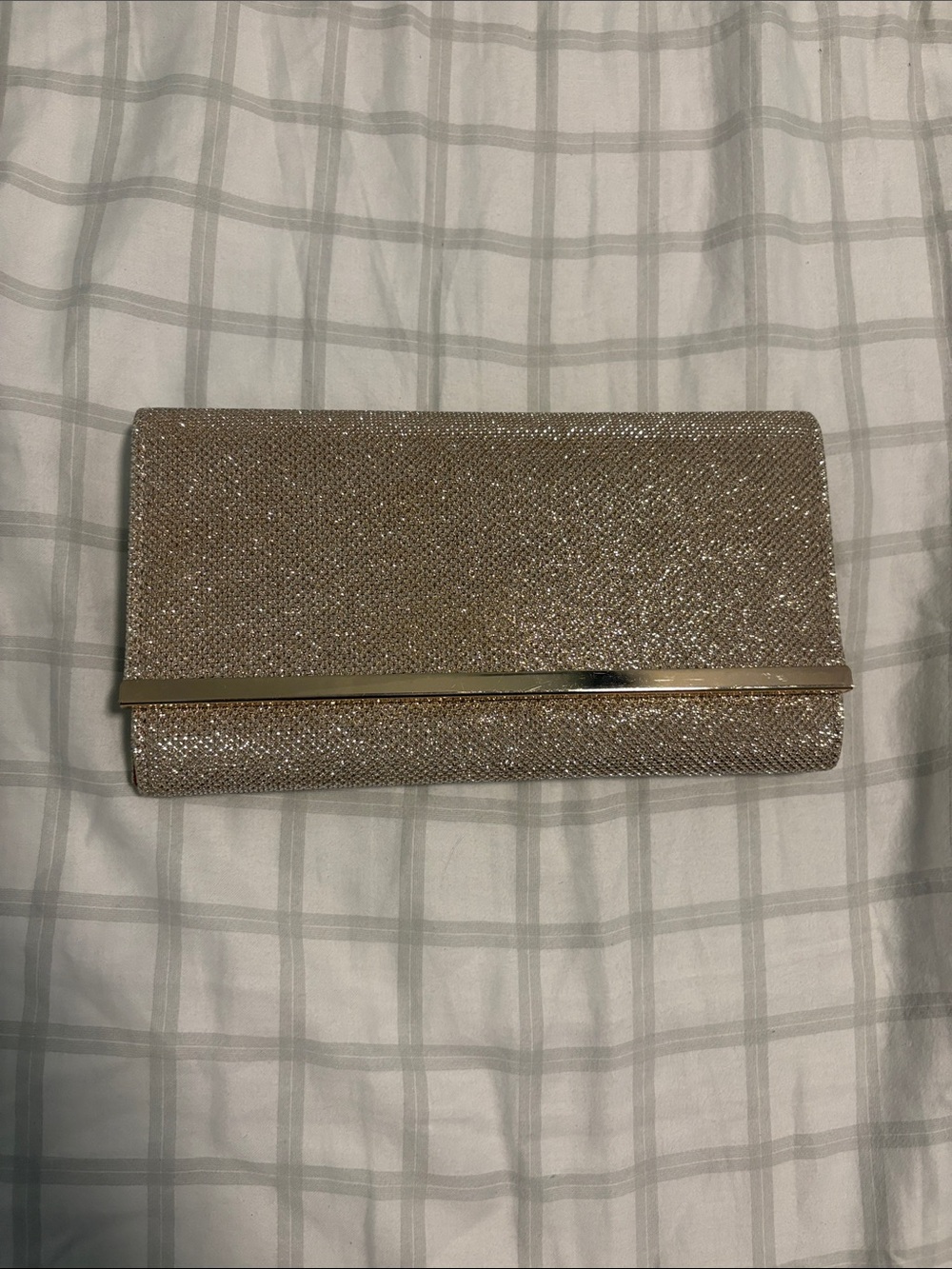 le chateau Sparkling Gold Evening Clutch